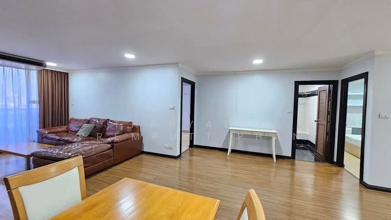 Supalai Place Sukhumvit 39, Bangkok, 175-179 Soi Sukhumvit 39 Sukhumvit Road, Khlong Tan Nua, Watthana, Bangkok, 2 Bedrooms, 97 sqm, Condo For Rent, by Thanyalak Premputtiphan, 500183298 - DDproperty.com