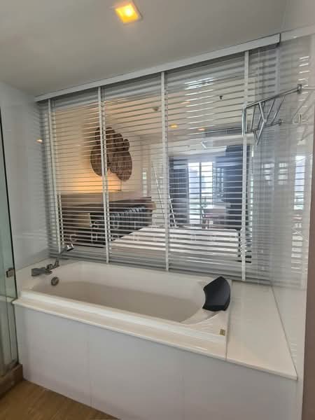 Nusasiri Grand, Bangkok, Soi Sukhumvit 42, Phra Kanong, Khlong Toei, Bangkok, 1 Bedroom, 80 sqm, Condo For Rent, by Sutavee Chonlabud, 500183299 - DDproperty.com