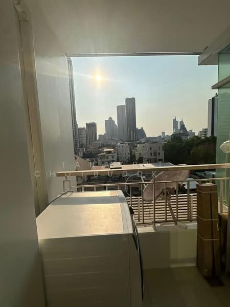 Ivy Sathorn 10, Bangkok, 88 Soi Sathorn 12, Sathorn Road, Silom, Bang Rak, Bangkok, 1 Bedroom, 36 sqm, Condo For Rent, by Tanakrit Chotbuddkayan, 500183319 - DDproperty.com