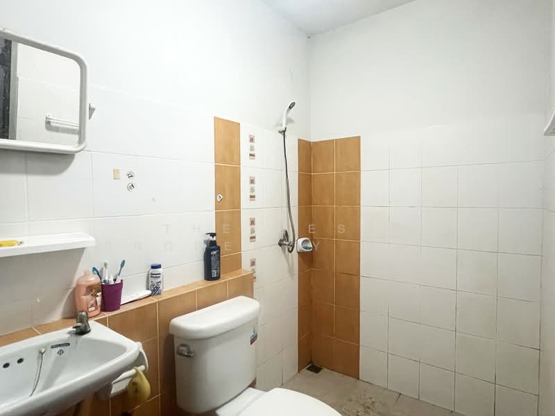 แฟมิลี่ซิตี้ ชลบุรี, ชลบุรี, นาป่า, เมืองชลบุรี, ชลบุรี, 100 ตร.ม., ทาวน์เฮ้าส์ ขาย, โดย The Best Property ตาล, 500183325 - DDproperty.com