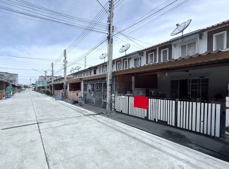 แฟมิลี่ซิตี้ ชลบุรี, Chon Buri (Pattaya), Na Pa, Muang Chon Buri, Chon Buri (Pattaya), 3 Bedrooms, 100 sqm, Townhouse For Sale, by The Best Property ตาล, 500183325 - DDproperty.com