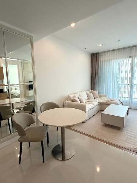 The Address Chidlom, Bangkok, Ploenchit Road, Lumphini, Pathum Wan, Bangkok, 1 Bedroom, 55 sqm, Condo For Sale, by Tanakrit Chotbuddkayan, 500183328 - DDproperty.com
