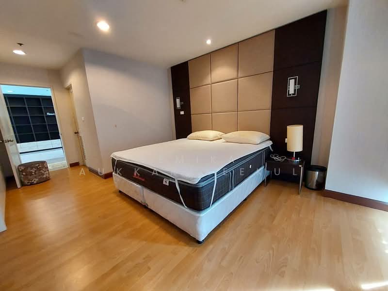Serene Place Sukhumvit 24, Bangkok, 9 Soi Sukhumvit 24, Sukhumvit Road, Khong Tan, Khlong Toei, Bangkok, 2 Bedrooms, 110 sqm, Condo For Sale, by Pemika Aukkaraleekul, 500183356 - DDproperty.com