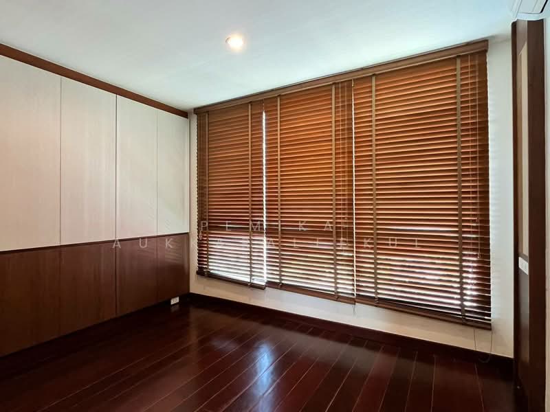 Click Condo Sukhumvit 65, Bangkok, 101 Soi Sukhumvit 65 Sukhumvit Road, Phra Kanong Nua, Watthana, Bangkok, 3 Bedrooms, 123 sqm, Condo For Sale, by Pemika Aukkaraleekul, 500183400 - DDproperty.com