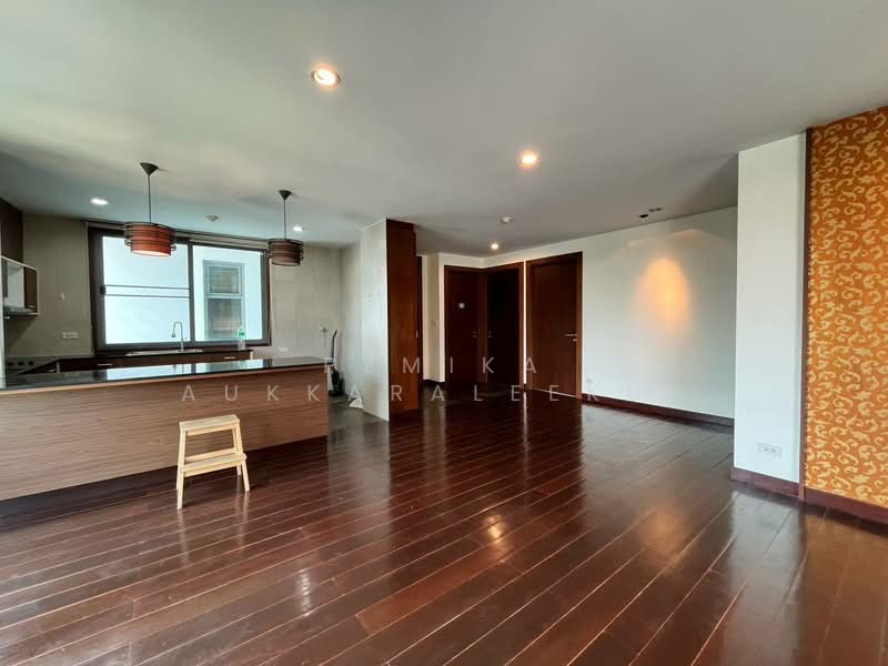 Click Condo Sukhumvit 65, Bangkok, 101 Soi Sukhumvit 65 Sukhumvit Road, Phra Kanong Nua, Watthana, Bangkok, 3 Bedrooms, 123 sqm, Condo For Sale, by Pemika Aukkaraleekul, 500183400 - DDproperty.com