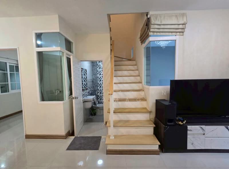 Golden Town 3 Bangna-Suanluang, Bangkok, Kanchanaphisek Road, Prawet, Prawet, Bangkok, 3 Bedrooms, 150 sqm, Townhouse For Sale, by Phitchaporn Buamag, 500183414 - DDproperty.com