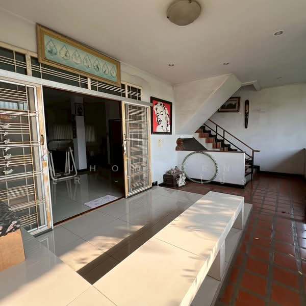 อาคารพาณิชย์2ชั้น 3คูหา ภายในตีทะลุ ขนาด92ตรว. ติดถนนซอยหมู่บ้านเศรษฐกิจ37, Bangkok, Bang Kae Nua, Bang Khae, Bangkok, , 463 sqm, Shophouse For Sale, by AJHOMECENTER - คุณโป้ง, 500183417 - DDproperty.com