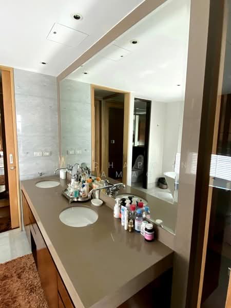 The St. Regis Bangkok (Residences), Bangkok, Rajdamri, Lumphini, Pathum Wan, Bangkok, 3 Bedrooms, 440 sqm, Condo For Sale, by Phitchaporn Buamag, 500183423 - DDproperty.com