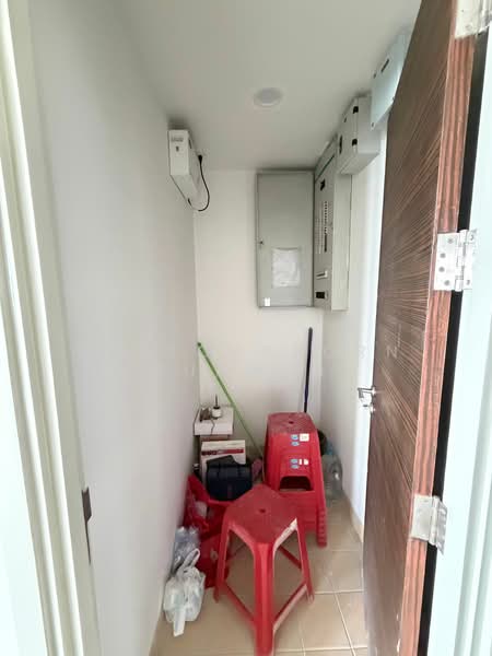 Watermark Chaophraya, Bangkok, Soi Charoennakorn 39-41, Charoennakorn Road, Bang Lam Phu Lang, Khlong San, Bangkok, 4 Bedrooms, 165 sqm, Condo For Sale, by Phitchaporn Buamag, 500183438 - DDproperty.com