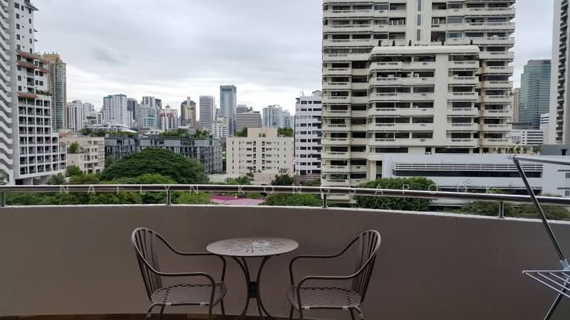 Supalai Place Sukhumvit 39, Bangkok, 175-179 Soi Sukhumvit 39 Sukhumvit Road, Khlong Tan Nua, Watthana, Bangkok, 2 Bedrooms, 111 sqm, Condo For Sale, by Natlyn Kongsapook, 500183441 - DDproperty.com