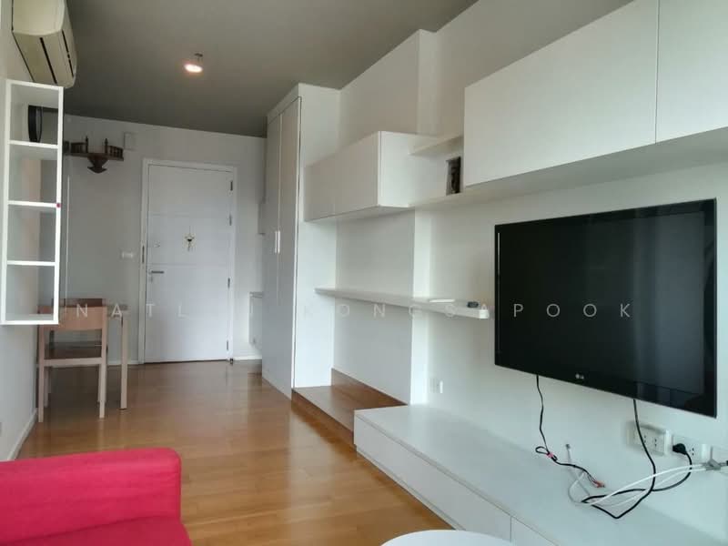 Blocs 77, Bangkok, 291 On Nut Rd, Phra Kanong Nua, Watthana, Bangkok, 1 Bedroom, 40 sqm, Condo For Sale, by Natlyn Kongsapook, 500183449 - DDproperty.com