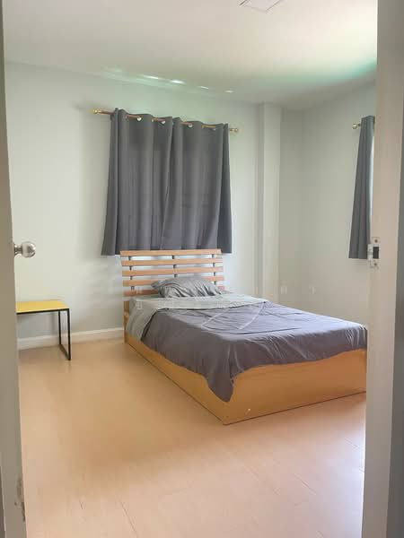 The Emerald Garden & Sport Club : ดิเอมเมอรัล การ์เด้น & สปอร์ตคลับ, นนทบุรี, ถนน ราชพฤกษ์, บางพลับ, ปากเกร็ด, นนทบุรี, 240 ตร.ม., บ้านเดี่ยว ให้เช่า, โดย ปรินทร์ญาดา ชิณโชติ, 500183464 - DDproperty.com