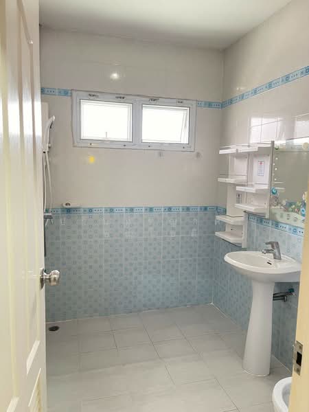 The Emerald Garden & Sport Club : ดิเอมเมอรัล การ์เด้น & สปอร์ตคลับ, นนทบุรี, ถนน ราชพฤกษ์, บางพลับ, ปากเกร็ด, นนทบุรี, 240 ตร.ม., บ้านเดี่ยว ให้เช่า, โดย ปรินทร์ญาดา ชิณโชติ, 500183464 - DDproperty.com