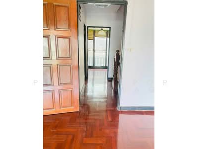 ขาย - ทาวน์เฮ้าส์ 4-ห้องนอน, กรุงเทพ