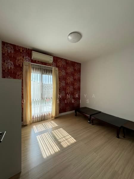 Zerene Petchkasem-Phutthamonthon Sai 3, Bangkok, 101 Phutthamonthon Sai 3 Road, Nong Kang Plu, Nong Khaem, Bangkok, 4 Bedrooms, 300 sqm, Single Detached House For Sale, by Trinnaya Dungsirisangthong, 500183488 - DDproperty.com