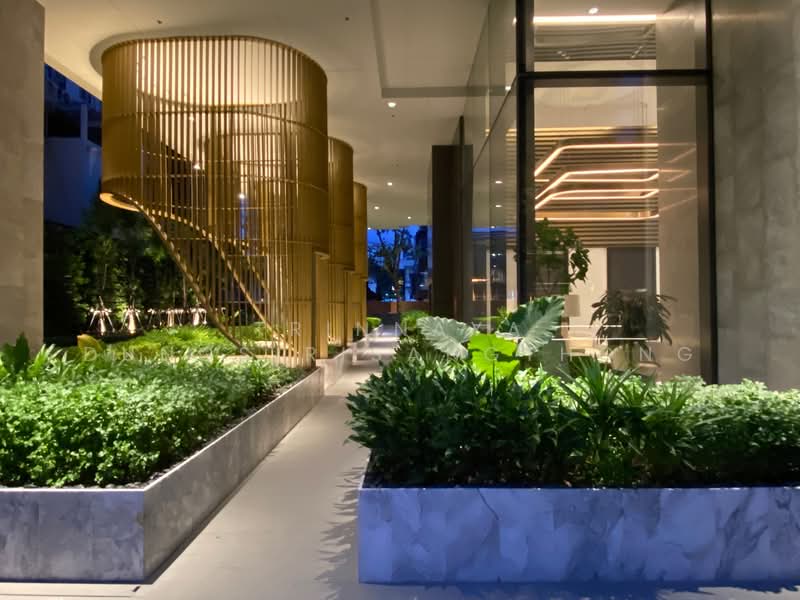 28 Chidlom, Bangkok, 28 Chit Lom Alley, Lumphini, Pathum Wan, Bangkok, 1 Bedroom, 34 sqm, Condo For Sale, by Trinnaya Dungsirisangthong, 500183492 - DDproperty.com