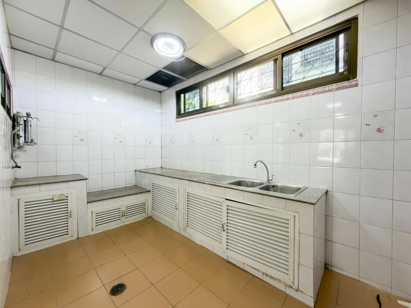 ทาวน์เฮ้าส์ 2 หลังตีทะลุ หมู่บ้าน นันทนาการ์เด้น 2 ท่าอิฐ, นนทบุรี, บางรักน้อย, เมืองนนทบุรี, นนทบุรี, 180 ตร.ม., ทาวน์เฮ้าส์ ขาย, โดย บริษัท เอชแอล แอสเซท จำกัด, 500183513 - DDproperty.com