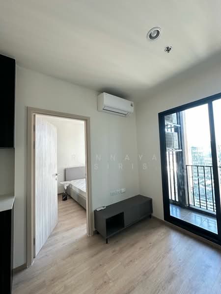 Nue District R9, Bangkok, 59 Rama 9 Road, Huai Khwang, Huai Khwang, Bangkok, 1 Bedroom, 28 sqm, Condo For Rent, by Trinnaya Dungsirisangthong, 500183515 - DDproperty.com