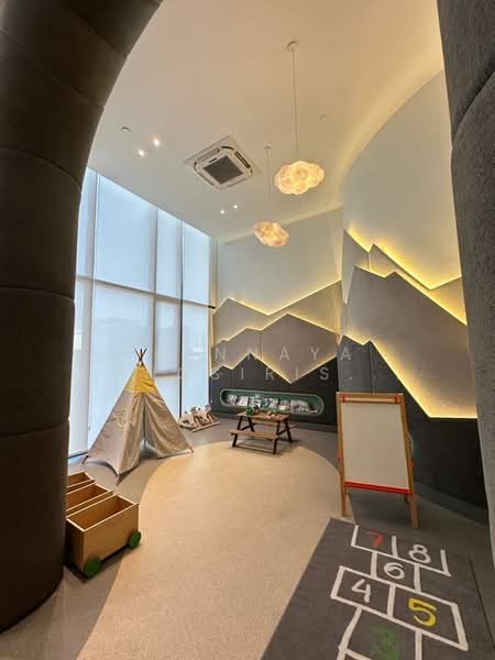 Nue District R9, Bangkok, 59 Rama 9 Road, Huai Khwang, Huai Khwang, Bangkok, 1 Bedroom, 28 sqm, Condo For Rent, by Trinnaya Dungsirisangthong, 500183515 - DDproperty.com