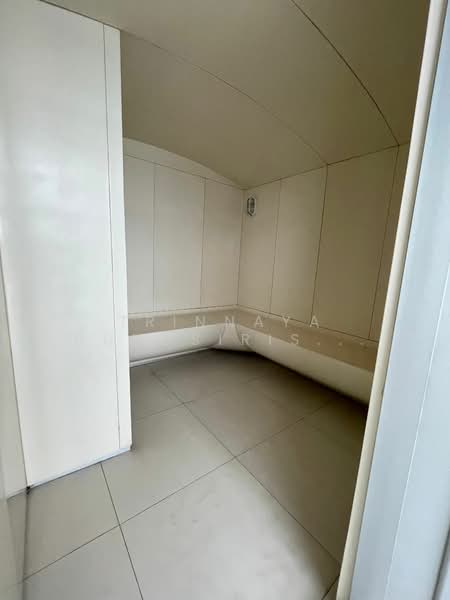 Watermark Chaophraya, Bangkok, Soi Charoennakorn 39-41, Charoennakorn Road, Bang Lam Phu Lang, Khlong San, Bangkok, 3 Bedrooms, 142 sqm, Condo For Sale, by Trinnaya Dungsirisangthong, 500183521 - DDproperty.com