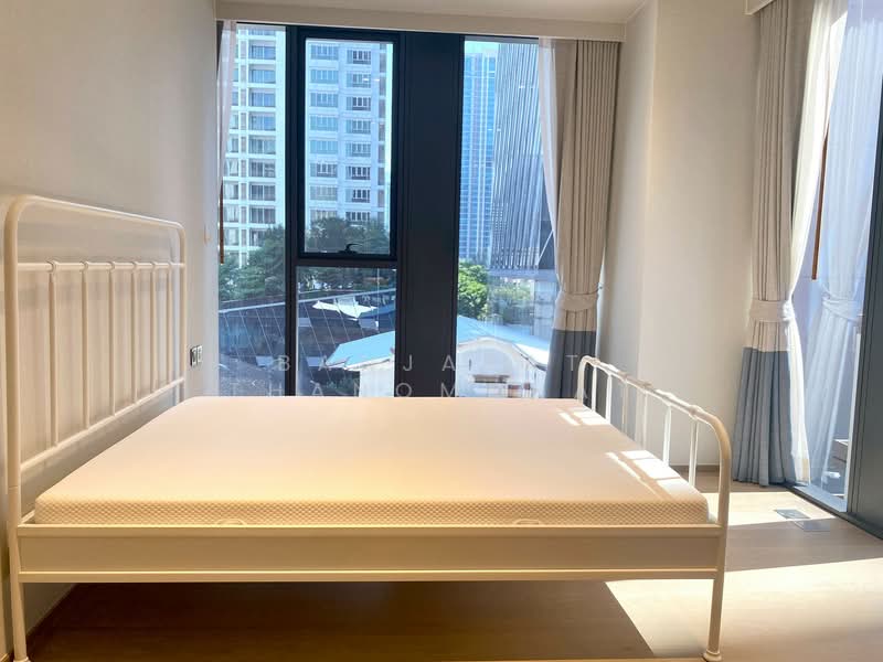 Tonson One Residence, Bangkok, Soi Tonson, Ploenchit Road, Lumphini, Pathum Wan, Bangkok, 3 Bedrooms, 175 sqm, Condo For Rent, by Banjarat Thanomchat, 500183522 - DDproperty.com