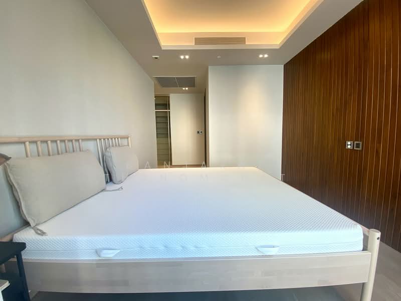 Tonson One Residence, Bangkok, Soi Tonson, Ploenchit Road, Lumphini, Pathum Wan, Bangkok, 3 Bedrooms, 175 sqm, Condo For Rent, by Banjarat Thanomchat, 500183522 - DDproperty.com