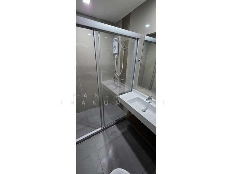 IDEO Rama 9-Asoke, Bangkok, Rama 9 Road, Huai Khwang, Huai Khwang, Bangkok, 1 Bedroom, 32 sqm, Condo For Sale, by Banjarat Thanomchat, 500183527 - DDproperty.com