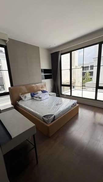 Malton Gates Krungthep Kreetha, Bangkok, Srinakarin-Romklao Road (New Krungthep Kreetha), Saphan Sung, Saphan Sung, Bangkok, 5 Bedrooms, 570 sqm, Single Detached House For Rent, by Forty-Six Real Estate Group, 500183540 - DDproperty.com