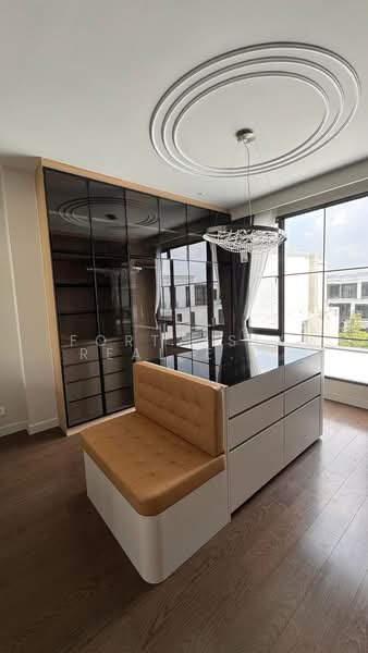 Malton Gates Krungthep Kreetha, Bangkok, Srinakarin-Romklao Road (New Krungthep Kreetha), Saphan Sung, Saphan Sung, Bangkok, 5 Bedrooms, 570 sqm, Single Detached House For Rent, by Forty-Six Real Estate Group, 500183540 - DDproperty.com