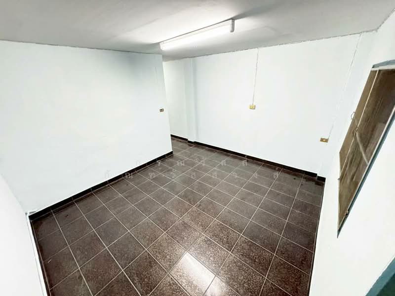 ขาย ทาวน์เฮ้าส์ 2 ชั้น บางใหญ่ซิตี้, Nonthaburi, Bang Rak Pattana, Bang Bua Thong, Nonthaburi, 2 Bedrooms, 80 sqm, Townhouse For Sale, by กรณวัสส์ กัณฑวัสส์วงส์, 500183545 - DDproperty.com