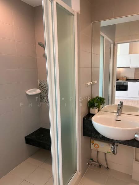 The Light House Sathorn–Chareonnakorn, Bangkok, Chareonnakorn Road, Khlong Ton Sai, Khlong San, Bangkok, 1 Bedroom, 47 sqm, Condo For Rent, by Tanaporn Phumvilairak, 500183566 - DDproperty.com