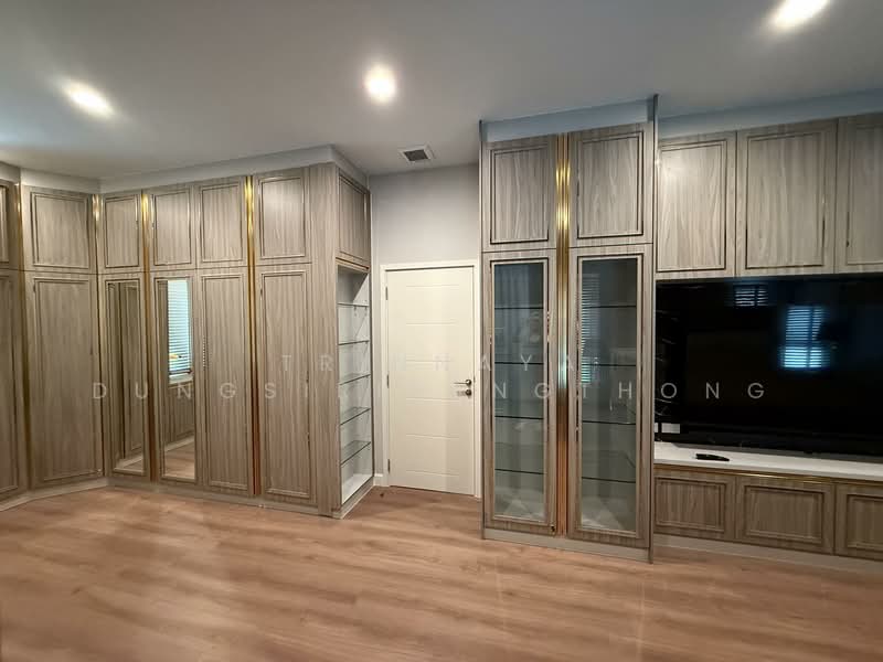 Setthasiri Bangna-Suvarnabhumi, Samut Prakan, 888 King Kaeo Road, Rachathewa, Bang Plee, Samut Prakan, 4 Bedrooms, 247 sqm, Single Detached House For Sale, by Trinnaya Dungsirisangthong, 500183567 - DDproperty.com