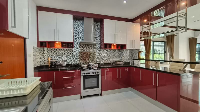 Royal Park Village : รอยัล พาร์ค วิลเลจ, ชลบุรี, หนองปรือ, บางละมุง, ชลบุรี, 240 ตร.ม., บ้านเดี่ยว ให้เช่า, โดย Pukkawadee Thapmathi, 500183604 - DDproperty.com