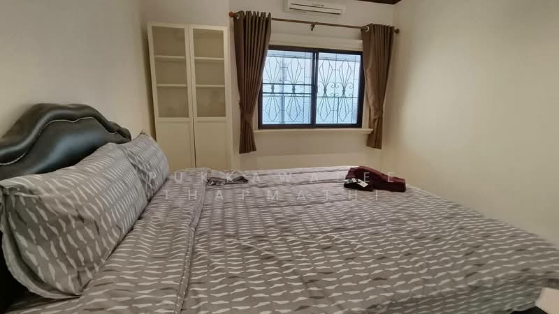 Royal Park Village, Chon Buri (Pattaya), Nong Pru, Bang Lamung (Pattaya), Chon Buri (Pattaya), 4 Bedrooms, 240 sqm, Single Detached House For Rent, by Pukkawadee Thapmathi, 500183604 - DDproperty.com