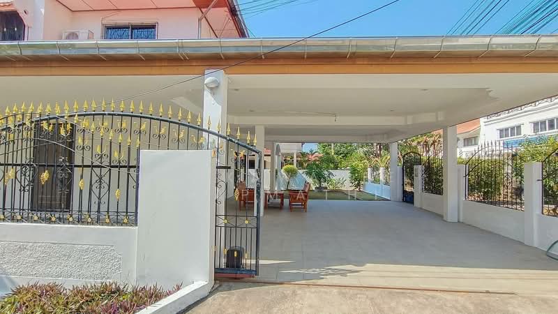 Royal Park Village : รอยัล พาร์ค วิลเลจ, ชลบุรี, หนองปรือ, บางละมุง, ชลบุรี, 240 ตร.ม., บ้านเดี่ยว ให้เช่า, โดย Pukkawadee Thapmathi, 500183604 - DDproperty.com