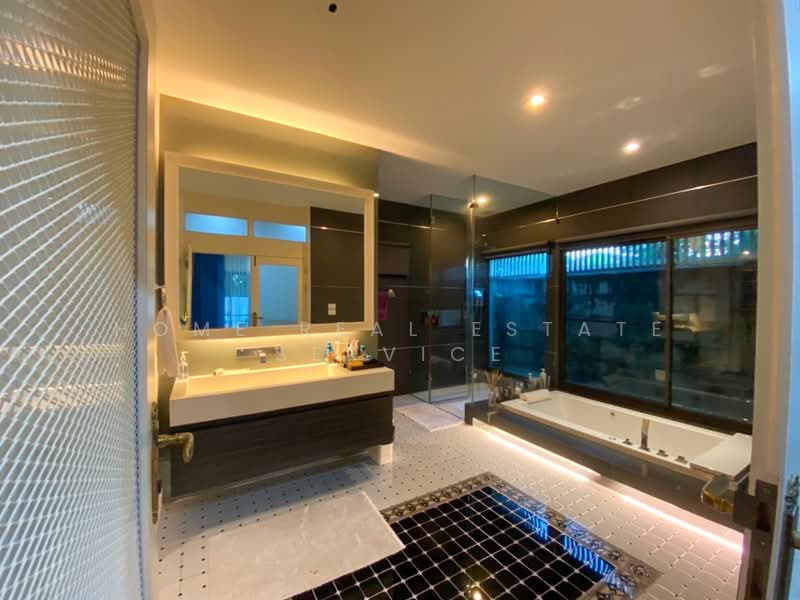 Ladawan Kaset-Nawamintr, Bangkok, Ladplakhao Road, Anusaowari, Bang Khen, Bangkok, 4 Bedrooms, 300 sqm, Single Detached House For Sale, by HOME Real Estate Service, 500183613 - DDproperty.com