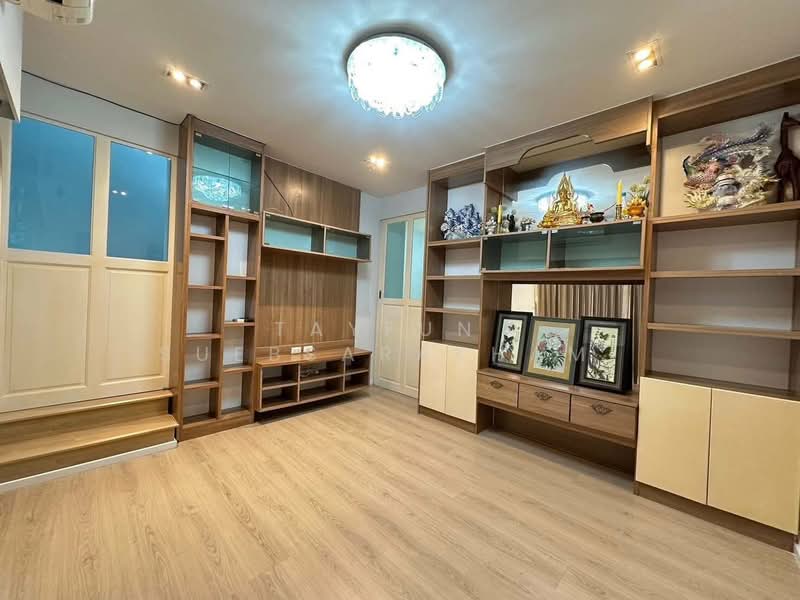 Baan Klang Muang Sukhumvit 77 : บ้านกลางเมือง สุขุมวิท 77, กรุงเทพ, ซอย อ่อนนุช 17, สวนหลวง, สวนหลวง, กรุงเทพ, 178 ตร.ม., ทาวน์เฮ้าส์ ให้เช่า, โดย Tayfun  Suebsarakham , 500183614 - DDproperty.com