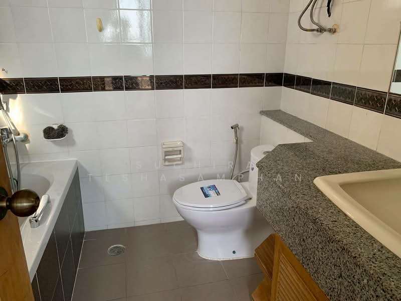 Tai Ping Towers, Bangkok, 582 Soi Sukhumvit 63, Khlong Tan Nua, Watthana, Bangkok, 3 Bedrooms, 130 sqm, Condo For Rent, by Suchira Teshasamphan, 500183632 - DDproperty.com