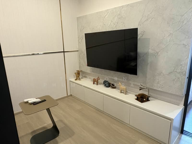 Aspire Onnut Station, Bangkok, Sukhumvit Road, Phra Kanong, Khlong Toei, Bangkok, 1 Bedroom, 31 sqm, Condo For Rent, by Tanaporn Phumvilairak, 500183639 - DDproperty.com