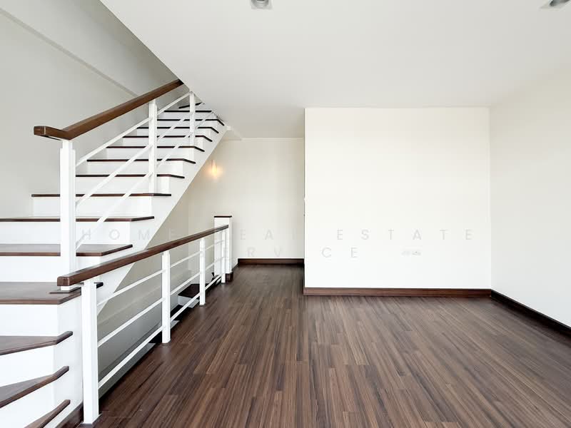 Lumpini Town Place Ratchayothin-Sena, Bangkok, Chan Kasem, Chatuchak, Bangkok, 3 Bedrooms, 180 sqm, Townhouse For Sale, by HOME Real Estate Service, 500183640 - DDproperty.com