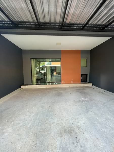 Siri Place Charan-Pinklao : สิริ เพลส จรัญ-ปิ่นเกล้า, นนทบุรี, ถนน บางกรวย-จงถนอม, วัดชลอ, บางกรวย, นนทบุรี, 133 ตร.ม., ทาวน์เฮ้าส์ ขาย, โดย ศุภวัฒน์ ไชยสาร, 500183655 - DDproperty.com