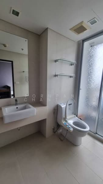 Le Luk Condominium, Bangkok, 1599 291 Sukhumvit Rd, Phra Kanong Nua, Watthana, Bangkok, 1 Bedroom, 39 sqm, Condo For Rent, by Pornpan Chantharakasemchai, 500183684 - DDproperty.com