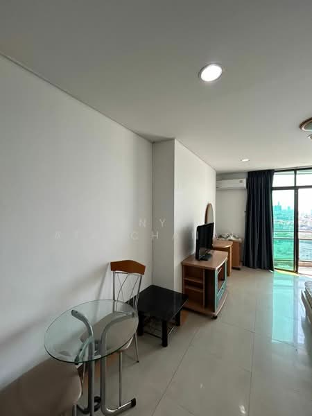 Lumpini Park View, Bangkok, Rama 4, Thung Maha Mek, Sathon, Bangkok, 1 Bedroom, 36 sqm, Condo For Rent, by Anya Atarchanai , 500183687 - DDproperty.com