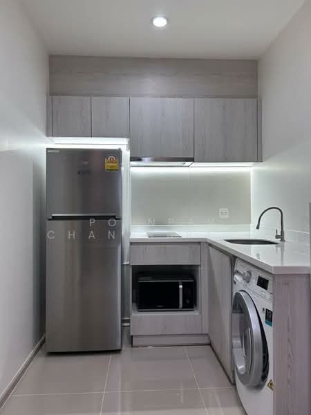 Life Asoke, Bangkok, Asoke-Dindang Road, Bang Kapi, Huai Khwang, Bangkok, 2 Bedrooms, 35 sqm, Condo For Rent, by Pornpan Chantharakasemchai, 500183712 - DDproperty.com