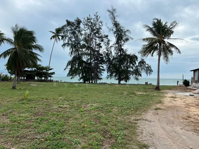 ขาย - หาดขนอม อำเภอขนอม จังหวัดนครศรีธรรมราช, นครศรีธรรมราช