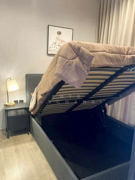 The Crest Park Residences, Bangkok, 1198 Phahonyothin Road, Jom Phon, Chatuchak, Bangkok, 1 Bedroom, 35 sqm, Condo For Rent, by Anya Atarchanai , 500183724 - DDproperty.com