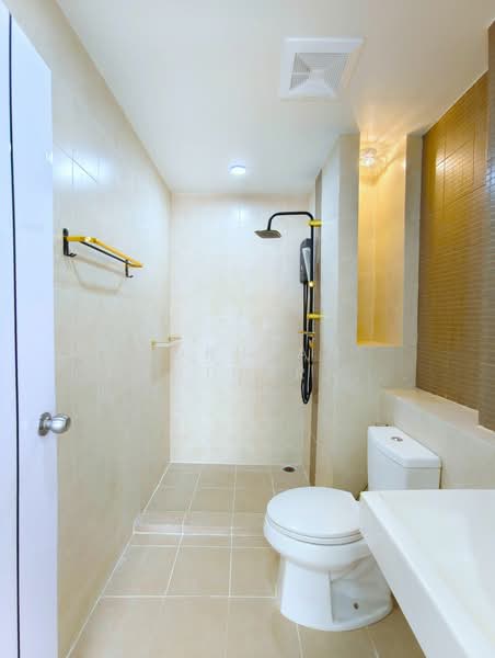 Ivy River, Bangkok, 57 Ratburana Road, Bangpakok, Rat Burana, Bangkok, Studio, 30 sqm, Condo For Sale, by Pornpan Chantharakasemchai, 500183743 - DDproperty.com