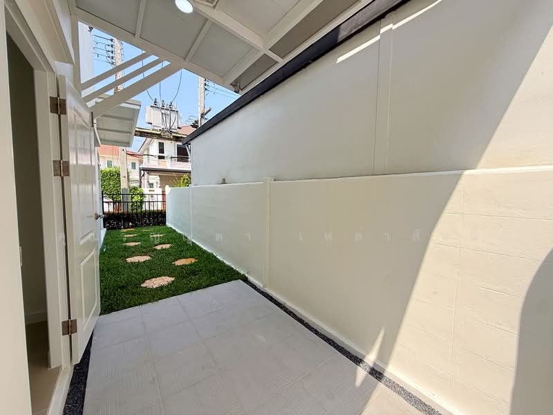 Supalai Ville Wongwaen-Lumlukka Klong 5 : ศุภาลัย วิลล์ วงแหวน-ลำลูกกา คลอง 5, ปทุมธานี, บึงคำพร้อย, ลำลูกกา, ปทุมธานี, 150 ตร.ม., บ้านแฝด ขาย, โดย คุณวิญญุดา เหล่าสันน์, 500183746 - DDproperty.com