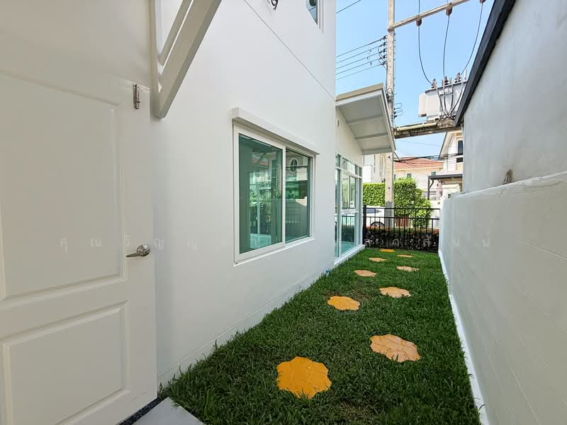 Supalai Ville Wongwaen-Lumlukka Klong 5, Pathum Thani, Bung Kham Proi, Lam Luk Ka, Pathum Thani, 4 Bedrooms, 150 sqm, Semi-Detached House (Twin House) For Sale, by คุณวิญญุดา เหล่าสันน์, 500183746 - DDproperty.com