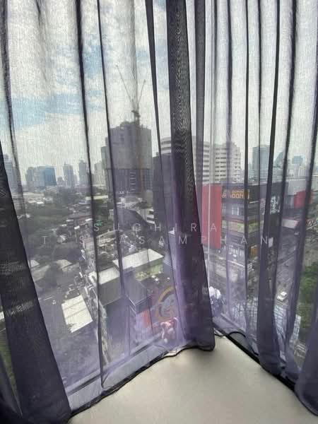 M Thonglor 10, Bangkok, 9 Soi Ekkamai 12, Ekkamai Road, Khlong Tan Nua, Watthana, Bangkok, 1 Bedroom, 33 sqm, Condo For Rent, by Suchira Teshasamphan, 500183757 - DDproperty.com